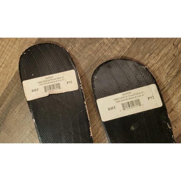 2 Vintage Bauer Nike One 20 Hockey Stick Right Handed Junior Flex 52 P92 Lindros - Picture 5 of 10